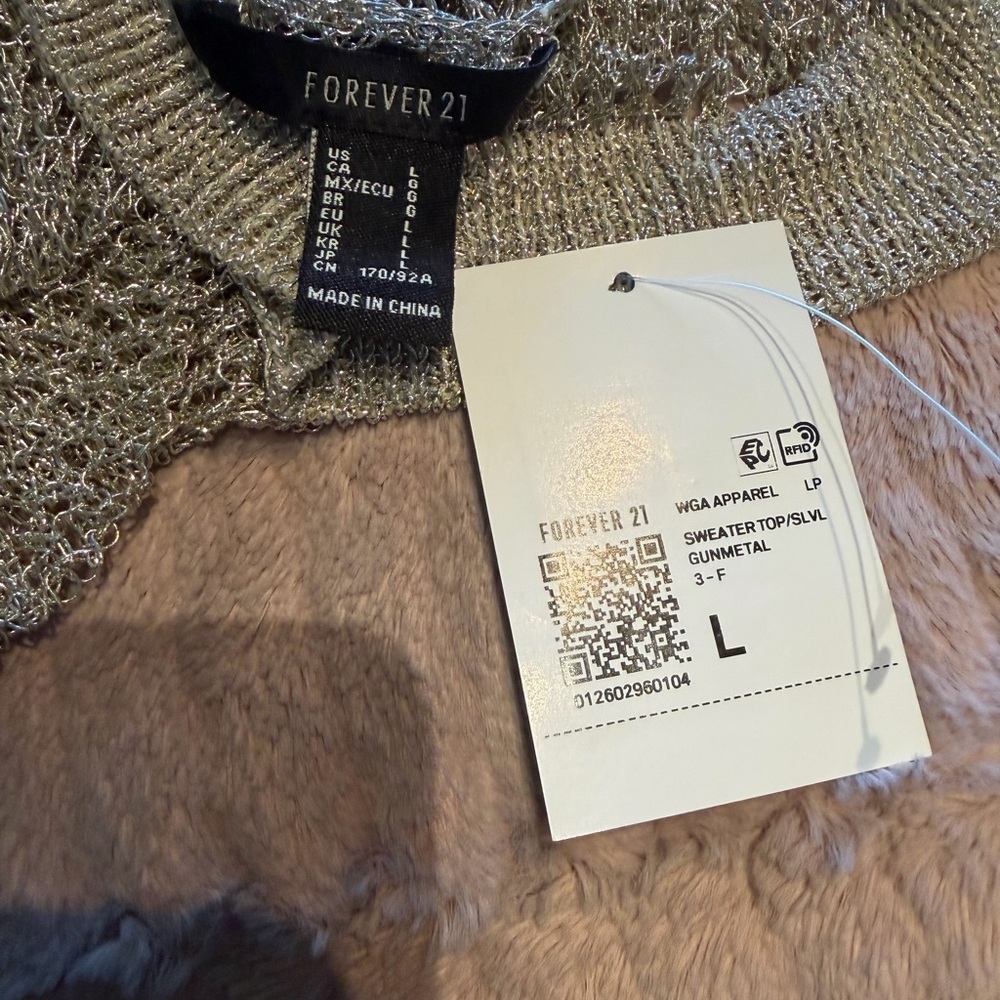 Forever 21 Metallic Sweater Top - Picture 5 of 6